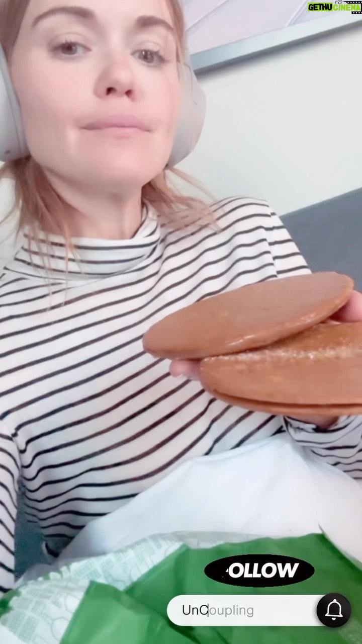 Holland Roden Instagram - Y’ALL Homemade….Stroopwafel!!!!!! (🧇+🍪) at its finest 🫠 If you are in Amsterdam stop by this divine green awning of a bakery called Lanskroon. @banketbakkerijlanskroon First of all. They are HUGE! 🧇+🍪 They have Honey and Coffee Caramel. I recommend the latter which has little sprinkles on it in this picture. You won’t regret it. 🙌👨🍳 P.S. if you aren’t following UnCoupling 🙃 you should be 😉 You also won’t regret it. #amsterdam #desserts #homemade #baking #foodie