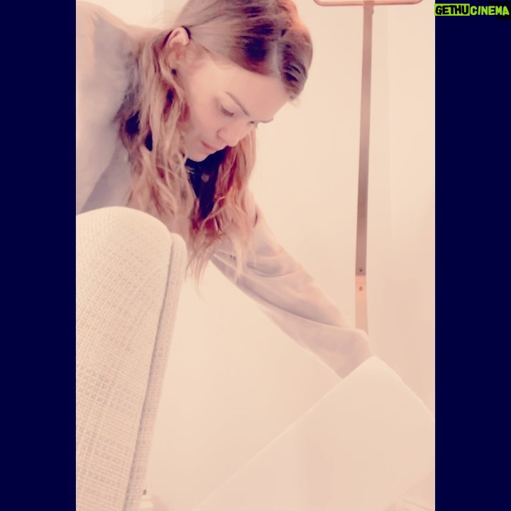 Holland Roden Instagram - A Story: When LA sanitation won’t pick up cardboard boxes… and you become a karate and knife master. #laliving