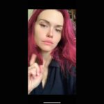 Holland Roden Instagram - When my family went out for a holiday lunch, and I had to stay home Bc of traveling outside the U.S. COVID testing…. When left unattended…I discovered 2021 hair color shopping 🤦‍♀️🙄 To the last year of remote living 🍾 This pink hair trend…🥳 Bored of Boredom