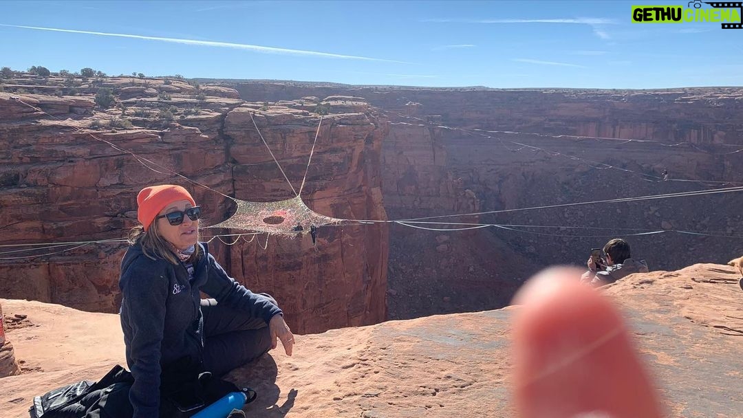 Holland Roden Instagram - Moab has a piece of my heart. Five filled days of pure joy- this is one of the many community activités in the fruit bowl. I have wanted to see the space net in person for 3 years now. And my first time at a Highline park ❤️ the space net only goes up at thanksgiving @sketchyandylewis and crew do it every year. The third pic is a woman who has her two sons BASE jumping through the hole. Everyone knows she is BASE jump expert Dante and his novice little brothers mom. The intimacy of this community is truly so unique. Dalton a new fellow highliner talked about the cave that the father of highline Dean Potter lived in in these parts appropriately named Dean’s cave. I always wait a few days to post pics like this if I do at all bc the trips the van has taken me on I hold so dear. Def not perhaps a normal Turkey day to most but this is my favorite way to celebrate. The crevices of this country amaze me. This is the America I relish in a front row seat to witness. The Fruit Bowl, Moab