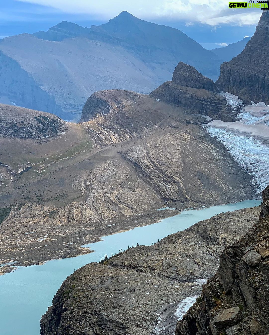 Holland Roden Instagram - Montana Glacier Park: I choose favorites and this is mine so far ❤️ breath taking at every turn- quite literally. This is on the Highline trail which we then took Garden Wall to the top. About 15.2 miles - Garden is about only .8 miles but a 1000ft vertical 🥵 I found out it’s called a wall for a reason 🤦♀️but my left knee pain was worth it to walk above the clouds and feast my eyes on alpine lakes and glacier views. 📸 @ethan.northey Also made big horned sheep friends 🙌🏻 🐑ish - on our 14th mile momma and baby came out of no where- I wish my wide eyed surprise of these dudes jumping in front -5 ft from me had been documented 🤣 About half of every hike I try and audiobook- today I hiked with @sethrogen and his Yearbook 👌🏻 highly recommend #valife #solofemaletraveler Glacier National Park-Montana