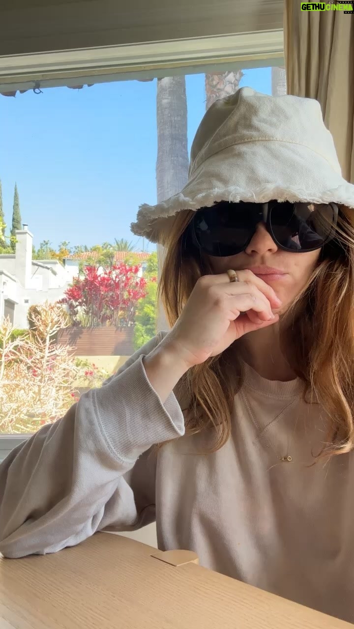 Holland Roden Instagram - @howlerbacknowpodcast now LIVE Link in Bio Subscribe to the link in my bio to get notifications for new episodes! (Donβt mind my Carmen San Diego disguise (I had eye surgery) ππ And ITS FEAR AND LOATHING IN LAS VEGAS π€£π€£ brain fog haha