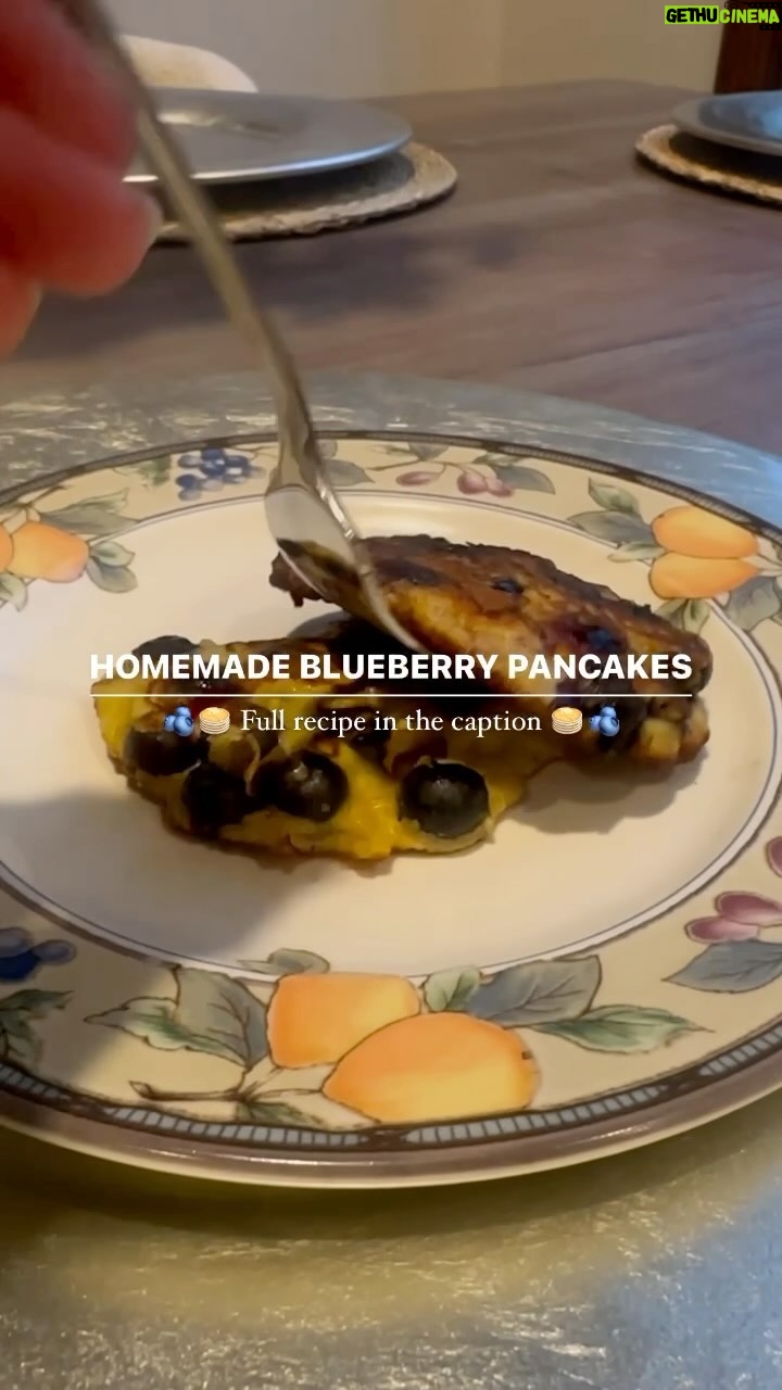 Holland Roden Instagram - Does anyone else partake in the healthy pancake attempt as a recovering junk foodie-ist? Cozy hard launch of me and cooking. When I’m not living out of a suitcase (and sometimes even when I am), I think cooking is just the best way to spend an evening. Blueberry pancakes have been one of my favorite things for breakfast since I was little. I’m letting you in on THE BEST HEALTHY RECIPE THAT IS DELICIOUS! 🤫 Here’s the full recipe: 🫐🥞 HOMEMADE BLUEBERRY PANCAKE RECIPE 🥞🫐 Ingredients: ▪️1 egg ▪️1/4 cup of flour ▪️1/2 banana ▪️Pinch of cinnamon ▪️And literally too many blueberries. Just toss the whole grocery cart of blueberries in this dish (a whole small carton) and this will make enough for two people or one large meal for one! Directions: 1. Stir all in a bowl and put on the skillet in little scoops 2. The best five minutes you will spend today! Also you are welcome for that oozy blueberry jam that melts out of those pancakes - just a dash of maple syrup but the blueberries do the heavy lifting 💪🏼 A DELIGHT! Los Angeles, California