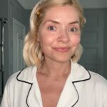 Holly Willoughby Instagram - Well that was exciting! Thank you for joining me on my live!!! 😃 I’ve spent my career putting the very best skincare and makeup (and the very best skincare technicians and makeup artists) through their paces - today I’m really thrilled to share something that’s ‘the very best’ with you. And I think you’re going to love it. (because who doesn’t love the idea of getting luxury cosmetics for less?) 👍😉 I’m calling it my Holly-Day Makeup Edit - it’s a collection of Summer-gorgeous makeup items, all made at the most outstanding luxury cosmetics labs in Italy (the same labs that all the expensive makeup brands use) but made more accessible, because it’s brought to us by the magic of @Beautypie Alerts. More on that later. Inside a beautiful, see-through zip-around Bronze Make-Up Bag, you get a: 🌹 Deluxe Eyeshadow Quad in Smoky Rose (think warm neutrals with a hint of pink) ✨ Supercheek Blush in Gleam Me Up (a sheeny rose-gold-bronze) 🌺 Shine Up Lip Balm in Hello Petal (I’m obsessed) 〰️ and a tube of The Perfect Waterproof Mascara Now, if you shopped at a premium retailer for items of this quality, it would set you back about £147 for the full kit. But if you’re a Beauty Pie member, you get all 5 items for just £59 (which means you’re already saving 60%). What’s the catch? There is no catch. Beauty Pie buys products from the world’s leading suppliers DIRECT(like the big brands do), and members get to access them straight from the warehouse, without paying for middlemen or retailer markups. I’m a member and wanted to share this with you…if you type HOLLYSENTME in the promo box at checkout, you’ll also get £10 off your first annual membership (so you can shop guilt-free, all year round, for the best beauty products, at member prices). The BEAUTY PIE team is standing by to answer any questions about becoming a member, my HOLLY-DAY EDIT, how it’s possible to get this incredible quality at these amazing prices… go on, ask them anything 💗 #ad