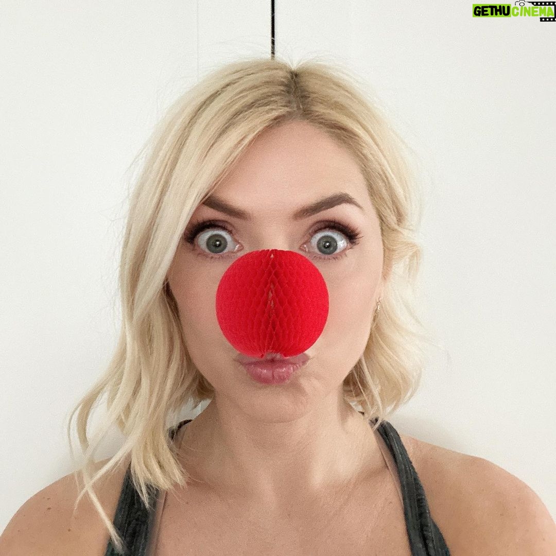 Holly Willoughby Instagram - It that glorious time of year again and #RedNoseDay has a brand new Red Nose that makes a really big difference! Support @ComicRelief by ordering yours now at @AmazonUK or on the Comic Relief shop and you can help change lives. Get yours now! 🛑🛑🛑🛑🛑🛑🛑🛑🛑🛑🛑🛑🛑