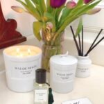 Holly Willoughby Instagram - Happy Saturday… Our @wyldemoon Spring Sale is now live! 20% off everything in our WYLDE Boutique until Monday at midnight 🎉 Beautiful gift ideas for Mother’s Day or just a treat for yourself…stock up on scented candles, wax melts, perfume and diffusers at the link in our bio… happy shopping 🕯️ 🌙 🌸 ✨ #gifting #adandownbrand #mothersday #sale #wyldemoon ♥️