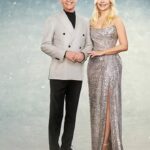 Holly Willoughby Instagram - @dancingonice coming soon… ❄️ @itv … #hwstyle💁🏼‍♀️✨ Dress by @moniquelhuillier Jewellery @susannahlovisjewellers Heels @ginashoesofficial 💙