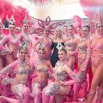 Holly Willoughby Instagram - Ooh La La @moulinrougeofficiel ✨