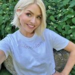 Holly Willoughby Instagram - Finally. It’s here! It’s an honour to have been asked to design a #ShowYourLove t-shirt to raise money for Young Lives vs Cancer. What do you think? I really do love it! I'm proud to join Young Lives vs Cancer on its mission to make sure all children and young people with cancer have the support they need to thrive. Join me and grab your limited-edition today. The link to buy my t-shirt is in my bio. I’m looking forward to seeing you wearing yours 💕💕 PS. make sure you check out @younglivesvscancer to see the amazing work they do and give them a follow. #ShowYourLove #TeamYoungLives #CCAM #ChildhoodCancerAwarenessMonth