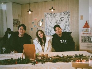 Hong Ji-hee Instagram - 가로모음🙂
고생하신 모든 분들, 큰 사랑 보내주신 모든 분들 
감사합니다!

#빅마우스