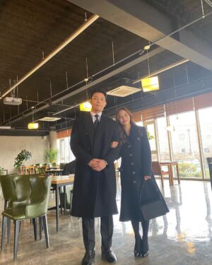 Hong Ji-hee Instagram - 세로사진 모음
마지막 사진 조금 무서움 주의

#빅마우스