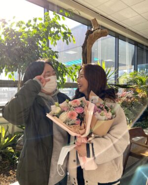 Hong Ji-hee Instagram - 세로사진 모음
마지막 사진 조금 무서움 주의

#빅마우스