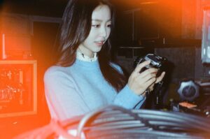 Hong Seo-hee Instagram - 🦋
함감독님이 현장에서 찍어주신 '지원이' 인생샷
#Happy #Memory #🤍 #tvN #목소리를구분하는방법