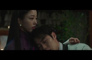 Hong Seo-hee Instagram - #
윤옥 얼음❄️
#tvN #드라마 #환혼