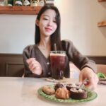 Hong Seo-hee Instagram – 🥨.