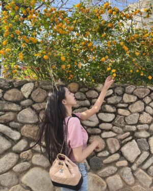 Hong Seo-hee Instagram - 🌼