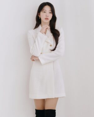 Hong Seo-hee Instagram - 🤍White

#화보 #광고 #모델