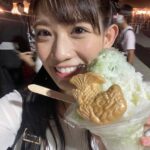 Honoka Akimoto Instagram - . 鯱もなかかき氷〜🍧 お祭りで食べるかき氷最高！！！ #名古屋城夏まつり #グランパス #鯱もなか