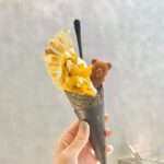 Honoka Akimoto Instagram – .
うきちゃんと最強ソフトーーー💓
くま食べるの勿体無くて🧸
AWAiTiNG BEAR …？
(1番最後に食べました🤭)

#louangetokyo
#ほのかのご褒美アイス

ミルク感たっぷりのソフトクリームに
マンゴー・ドライパインのトッピング♪
ぱちぱちキャンディのアクセントもたまらん🤤
美味しすぎた…リピ決！！！ Louange TOKYO LE MUSEE