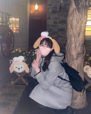 Honoka Akimoto Instagram - .
ディズニーシー💓

絶叫系はまだ克服できてないけど
センターオブジアース、タワーオブテラー
乗ってきたよ🫣！

＼テレーン♪／
経験値が上がった！！！

#Disney
#ディズニーシー

ちなみにシーで1番好きな乗り物は
海底2万マイル🦑

みんなは〜☺️？