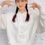 Honoka Akimoto Instagram – .
めがねおさげ☺️☺️☺️

#TEAMSHACHI
#おとなりさん
#秋本帆華
#スタプラ #idol