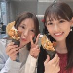Honoka Akimoto Instagram – .
うきちゃんと最強ソフトーーー💓
くま食べるの勿体無くて🧸
AWAiTiNG BEAR …？
(1番最後に食べました🤭)

#louangetokyo
#ほのかのご褒美アイス

ミルク感たっぷりのソフトクリームに
マンゴー・ドライパインのトッピング♪
ぱちぱちキャンディのアクセントもたまらん🤤
美味しすぎた…リピ決！！！ Louange TOKYO LE MUSEE