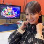 Honoka Akimoto Instagram - . あの番組が帰ってきました🤭 新世代ネタ番組『金のツカミ』 今回もナレーションを担当しています♪ 📺放送 日本テレビ 10月8日(日)22時半〜 PR動画だけで既に面白い🤣 明日夜！ぜひ観てください♪ #日本テレビ #金のツカミ #秋本帆華