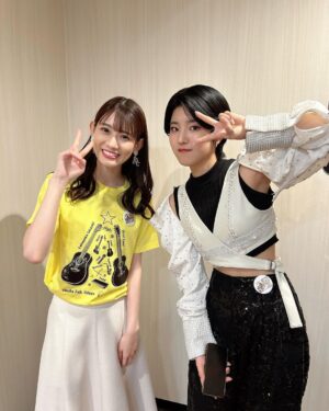 Honoka Akimoto Instagram - .
しおこうじフォーク村
ありがとうございました！
今年も年末の松本隆さん縛り音楽祭
呼んでいただけて嬉しかったです⭐️
ほのさきちぃでの『ハイスクールララバイ』
いかがでしたか😊😊😊？
練習から楽しくて仕方ない曲でした🤭
このあと23時から見逃し放送もあります♪
ぜひ観てください💓

#しおこうじ #フォーク村
#スタプラ #idol
#秋本帆華