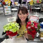 Honoka Akimoto Instagram – .
しおこうじフォーク村
ありがとうございました！
今年も年末の松本隆さん縛り音楽祭
呼んでいただけて嬉しかったです⭐️
ほのさきちぃでの『ハイスクールララバイ』
いかがでしたか😊😊😊？
練習から楽しくて仕方ない曲でした🤭
このあと23時から見逃し放送もあります♪
ぜひ観てください💓

#しおこうじ #フォーク村
#スタプラ #idol
#秋本帆華