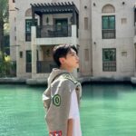 Hoshi Instagram - ☀️ #브로앤마블 #티빙 👑🎲