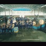 Hrithik Roshan Instagram – Tune that echoes in the skies 🇮🇳

We’re honoured to have the Indian Air Force Band uniting hearts by playing their powerful rendition of #VandeMataram 
#SpiritOfFighter 
#Fighter 

@indianairforce

@hrithikroshan @deepikapadukone @anilskapoor @S1danand #KevinVaz @ajit_andhare @mamtaanand10_10 @ramonchibb @ankupande @vishaldadlani @shekharravjiani @iamksgofficial @akshay0beroi @marflix_pictures @tseries.official #FighterMovie