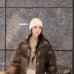 Hua Chen Instagram - 今天的溫度太不不不不可愛了 今天趕場跑了三間 謝謝你們等我到最後😭💗 在高鐵巧遇的木木下班仔 咖勳 最後祝心地姐姐生日快樂 所有的困難都能迎刃而解🎈🎂