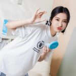 Hua Chen Instagram – 最近我在思考,關於那些小改變能給生活帶來的大影響!
可能只有少數人知道,我高中的時候戴過牙套。整齊的牙齒不僅給我更美的笑容,也讓我更有自信。不過事隔多年,我偶爾會偷偷想,如果我乖乖戴維持器更整齊一些會不會更好看?嘿嘿
因為工作常常需要拍照,不太可能再戴之前的大鋼牙,隱形牙套就成為我的首要考量,戴上後超級隱形,而且舒適貼合不會刮傷口腔。很無痛變美的感覺!
之前我曾經合作過Zenyum綻雅隱形牙套,當時我就對他們的價格透明度印象深刻,有三種牙套方案都是均一價格,沒有那些讓人頭疼的隱藏費用~而且他們的線上評估超方便,不用跑去診所,坐在家裡就能搞定初步評估,確認適合配戴再到診所給專業醫師看診。對於我這種有時候懶得出門的人來說,這個真的太貼心了!哈哈
全民一起好看起來🤞🏻
可以限動點擊連結線上評估呦💖🫶🏻
@zenyum.tw #Zenyum #SmileMore #綻雅台灣