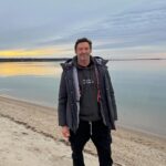 Hugh Jackman Instagram - Morning.