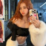 Huh Yun-jin Instagram - 🫢