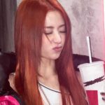 Huh Yun-jin Instagram - easy.