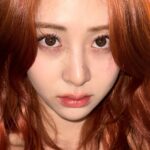 Huh Yun-jin Instagram – cutie w her booties