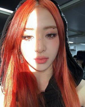 Huh Yun-jin Instagram - what you missed last weekend