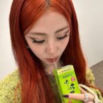 Huh Yun-jin Instagram – greeeen
