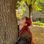 Huh Yun-jin Instagram - tree hugger