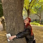 Huh Yun-jin Instagram - tree hugger