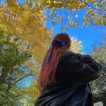 Huh Yun-jin Instagram - tree hugger