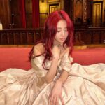 Huh Yun-jin Instagram - because i made it look easy