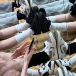 Huh Yun-jin Instagram - easy w a side of peaches n kream #협찬 #KREAM @kream.co.kr