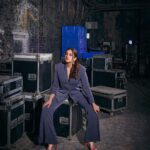 Huma Qureshi Instagram – That Girl … who wrote #Zeba .. Btw ordered your copy yet ?? #zeba #superhero #author #actor #glam #pantsuit

Outfit: @nirmooha
Ring: @ethnicandaz (square ring)
Earrings: @ethnicandaz 
Necklace: @theyamincollective
Photographer: @mandar_studio
Stylist: @dhruvadityadave
Hair: @rakshandairanimakeupandhair 
Make up: @ajayvrao721
Style team: @anjalibiyani_ and @kenisha_shah