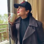 Huma Qureshi Instagram – Red Lipstick 
A warm coat 
Black Coffee 
A foggy afternoon 
The Hills 🤍 

@almostgods #vibe #mood #redlipstick #bliss #hills #bohochic