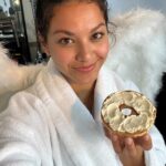 Humberly Gonzalez Instagram - Cheesy question but…Guess how many bagels I bit into 🥯🤣 Also can we please normalize sleepwear to run errands?! Comfort first lol . . . . #CreamCheese #Philly #Philadelphia #PhillyAngel #Commercial #Actor #Acting #TimHortons #Bagel #GoodMorning #Breakfast Heaven