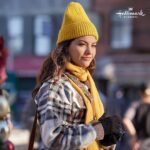 Humberly Gonzalez Instagram – Looking at you December 17👀 only THREE more days until our Queermas feel good movie👩🏼‍❤️‍💋‍👩🏽🤍#CountdownToChristmas with #FriendsAndFamilyChristmas on the @hallmarkchannel 
.
.
#Hallmark #Christmas #Queer #LGBTQ
