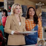 Humberly Gonzalez Instagram – Looking at you December 17👀 only THREE more days until our Queermas feel good movie👩🏼‍❤️‍💋‍👩🏽🤍#CountdownToChristmas with #FriendsAndFamilyChristmas on the @hallmarkchannel 
.
.
#Hallmark #Christmas #Queer #LGBTQ