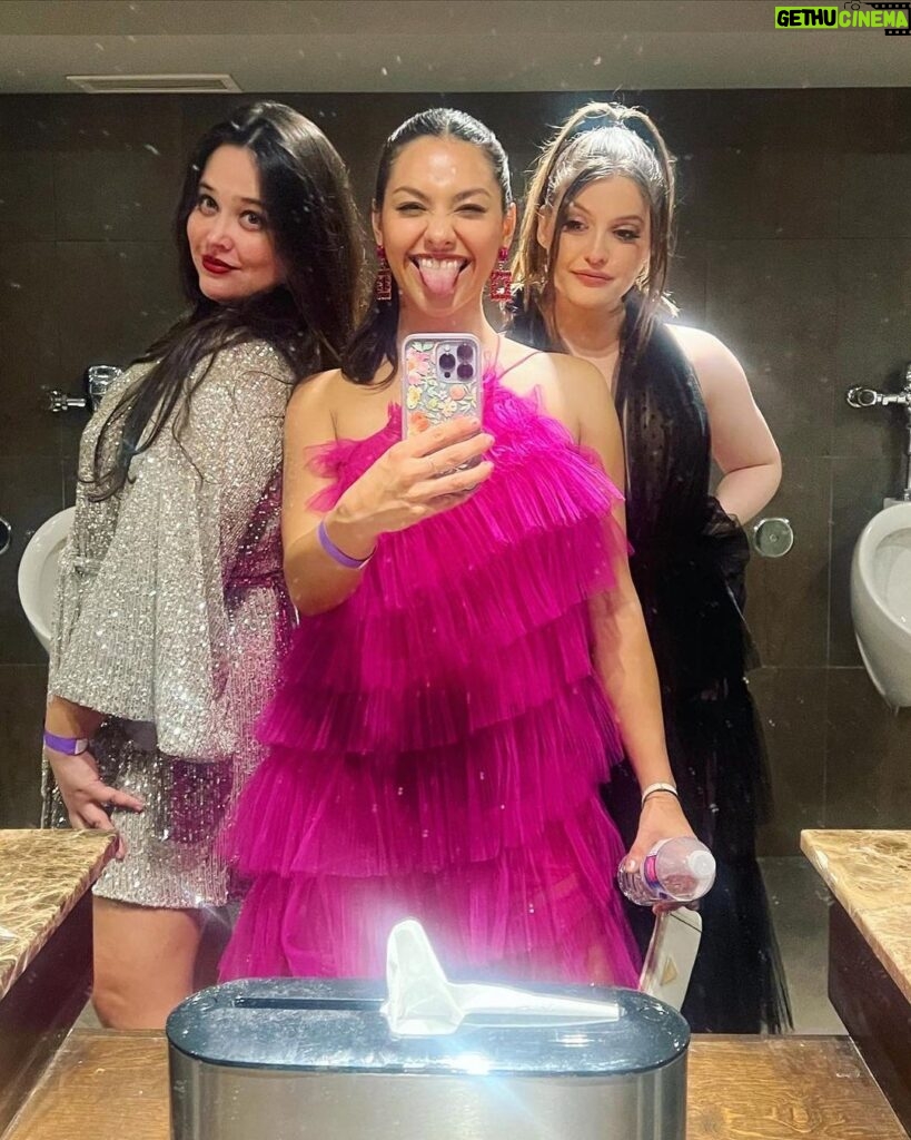 Humberly Gonzalez Instagram - We dress up, we go out, we take photos in all-gender bathrooms 🙆🏽‍♀️💖🪩✨ Thank you @thequeenpriyanka for such a magical night!! Palais Royale